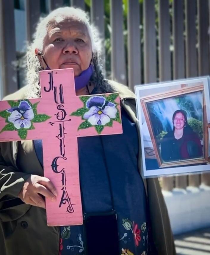 Activista Irinea Buendía luchó para lograr justicia por el feminicidio de su hija desde 2010.