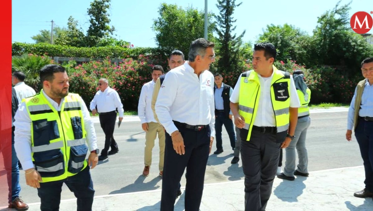 El gobernador Américo Villarreal estuvo acompañado por otros miembros de seguridad en el estado. Cortesía
