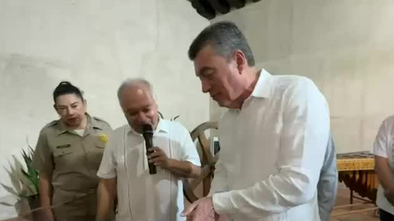Entregan medallas de honor al mérito artesanal Franco Lázaro Gómez Hernández 3ra edición en Chiapas