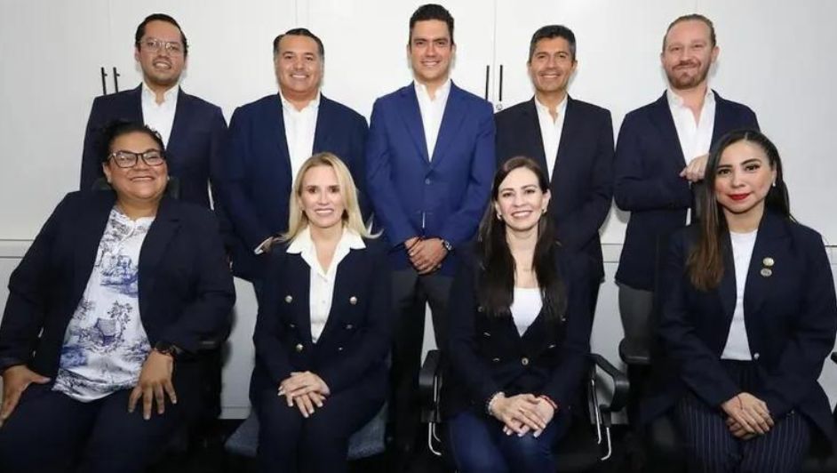 Jorge Romero Herrera se registra como candidato a la dirigencia nacional del PAN