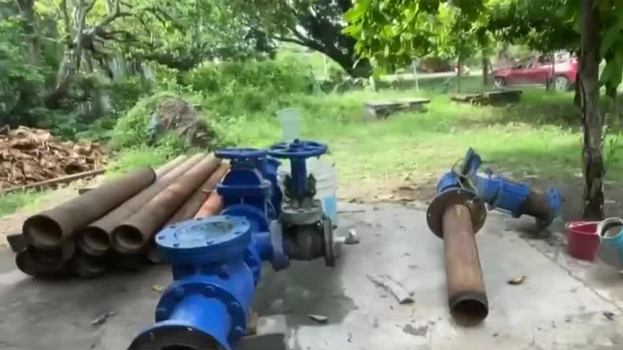 Suspenden suministro de agua a más de 18 mil personas por el colapso de un pozo en Oaxaca