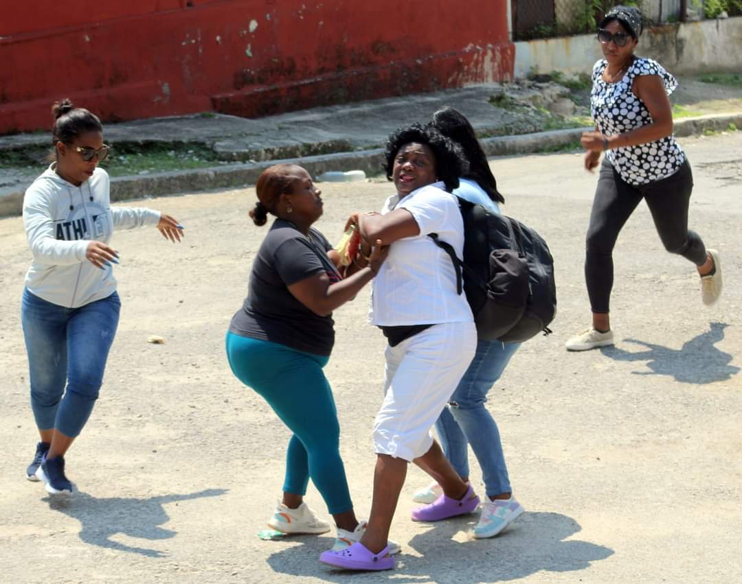 Denuncian nueva detención de Berta Soler, líder de las opositoras cubanas Damas de Blanco | Foto: Facebook/Ángel Moya Acosta