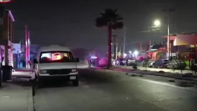 Hombre armado realiza disparos y se atrinchera por 9 horas en Baja California