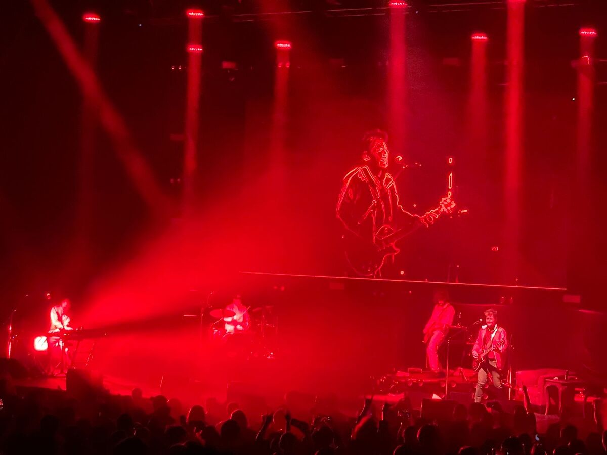 Plastilina Mosh consintió a su público con visuales y luces | Alejandro Membrillo