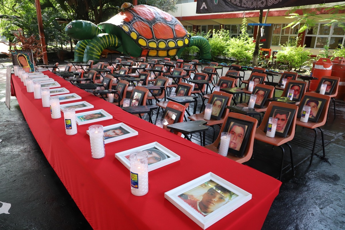 Escuela Normal de Ayotzinapa "Raúl Isidro Burgos". Se prepara para el décimo aniversario de la desaparición forzada | Jesús Quintanar/ Milenio Diario