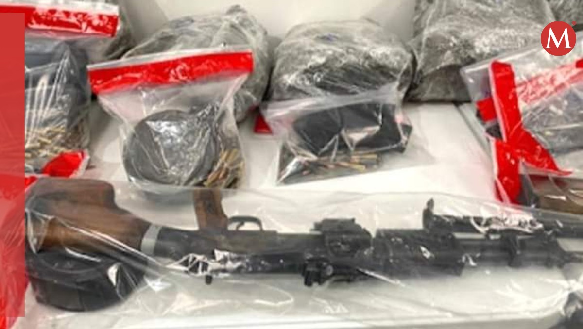 La autoridad incautó varias armas a los detenidos. Especial
