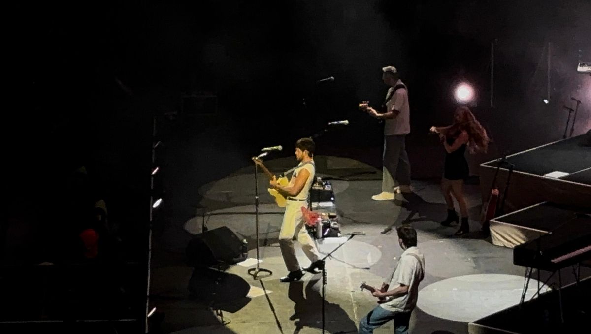 Niall Horan tuvo un  total de 12 mil asistentes en la Arena Monterrey. Tadeo Gómez