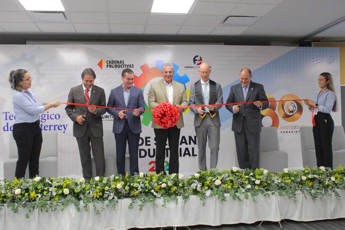 Teniendo como sede el Tecnológico de Monterrey, Campus Laguna, marcando el inicio de los festejos del 80 aniversario.| Roberto Amaya