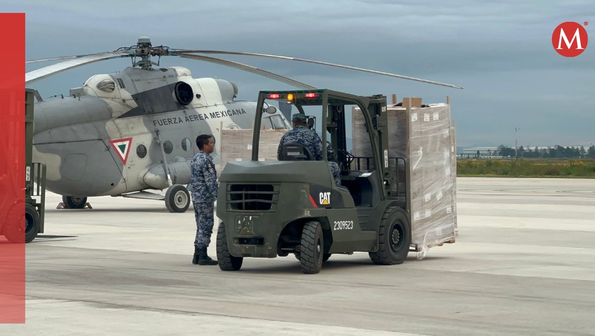 Aeronaves de Sedena y Guardia Nacional se preparan para salir a Acapulco con víveres. Foto: (Fernando Cruz)