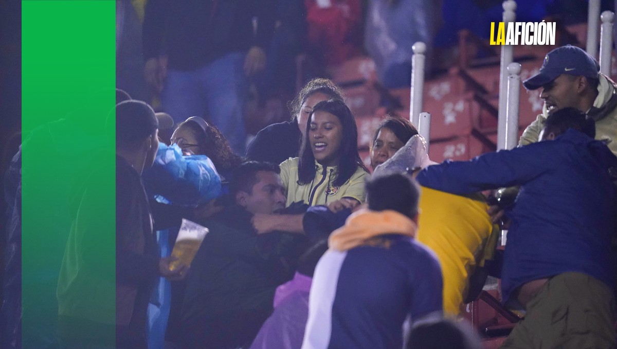 Liga MX anuncia medidas por violencia entre aficionados en el Clásico Capitalino (Imago7)