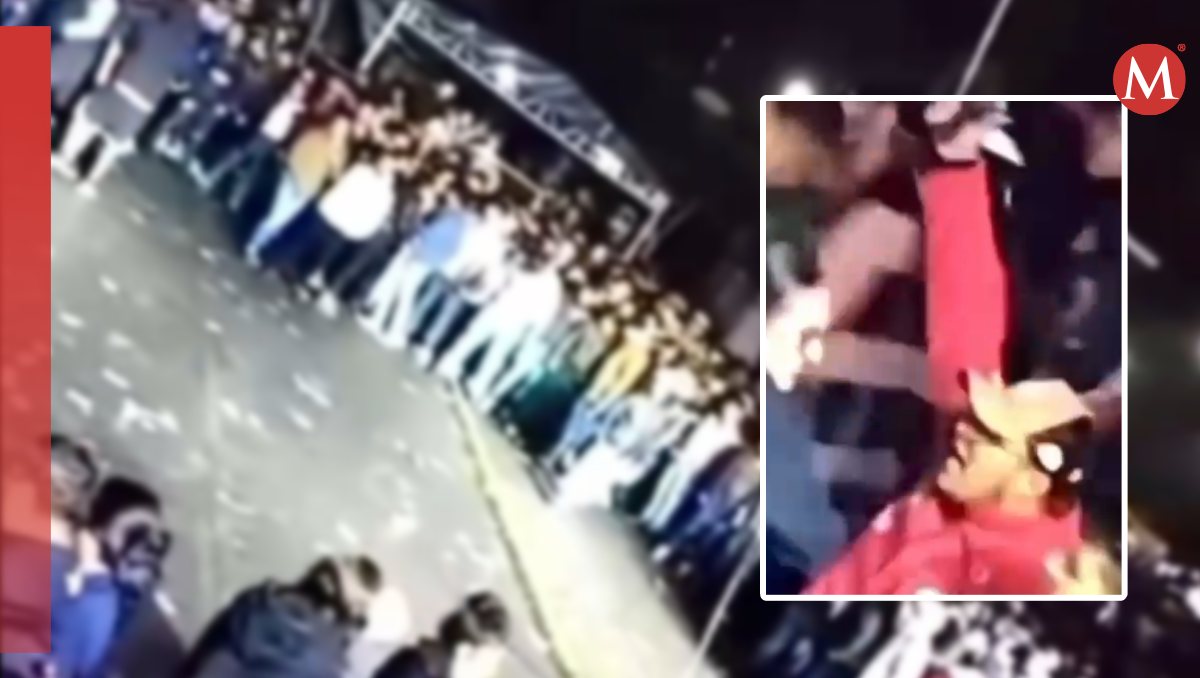 Participantes grabaron el momento exacto de cuando el hombre disparó en medio del baile en Almoloya. Foto: (Especial)