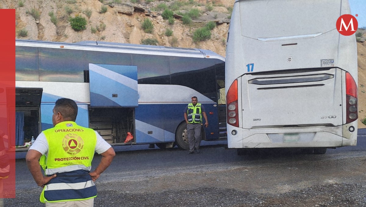 Accidente entre autobuses en carretera Rumbo Nuevo. | Cortesía