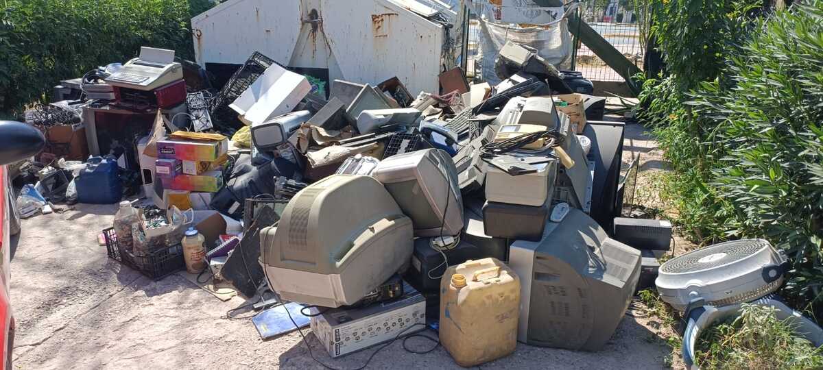 Esta basura electrónica debe tener un manejo especial (Archivo)