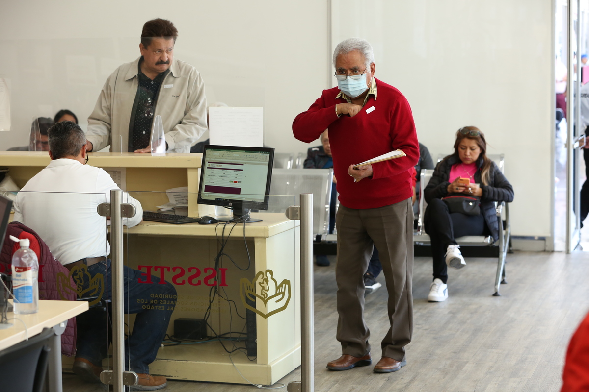 El ISSSTE ha agilizado la entrega de pensiones a los 1.3 millones de beneficiarios | Foto. Especial