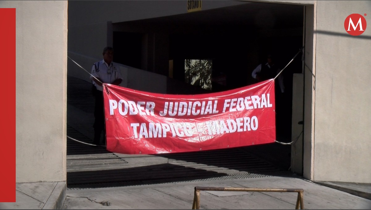 Retoman suspensión de labores en PJF Tampico. (Julio Martínez)