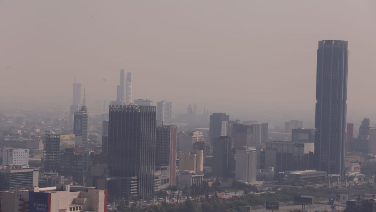 Así luce la contaminación en Monterrey / Luis Guerra