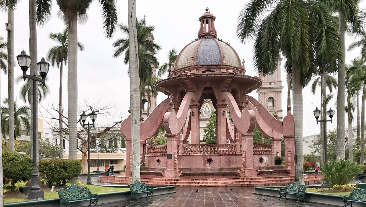 Tampico, kiosko en plaza de Armas