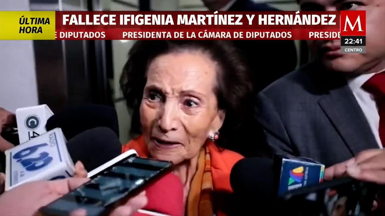 Ricardo Monreal lamenta la pérdida de Ifigenia Martínez, presidenta del Congreso