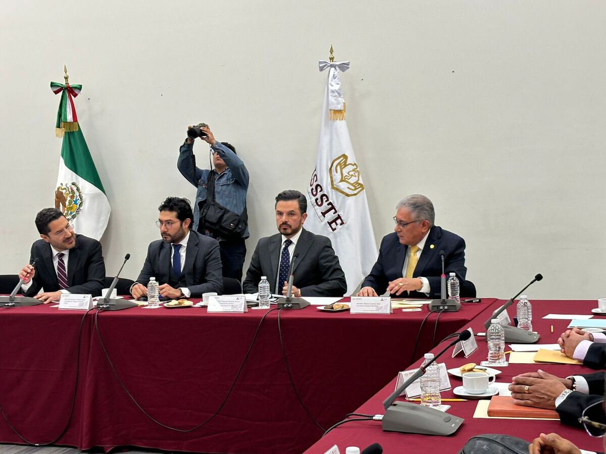 Marti Batres aseguró que el abasto de medicinas casi alcanza el 100 por ciento | Foto: Especial