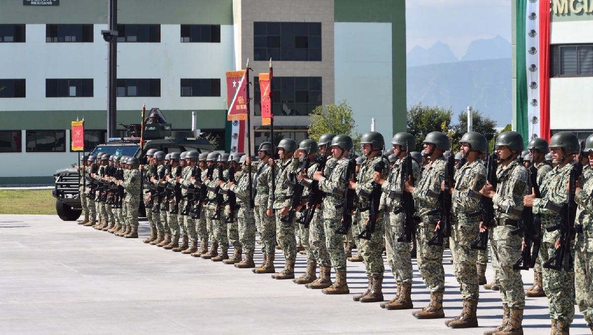 Octava Zona Militar tiene nuevo comandante; Fernando Colchado Gómez rinde protesta