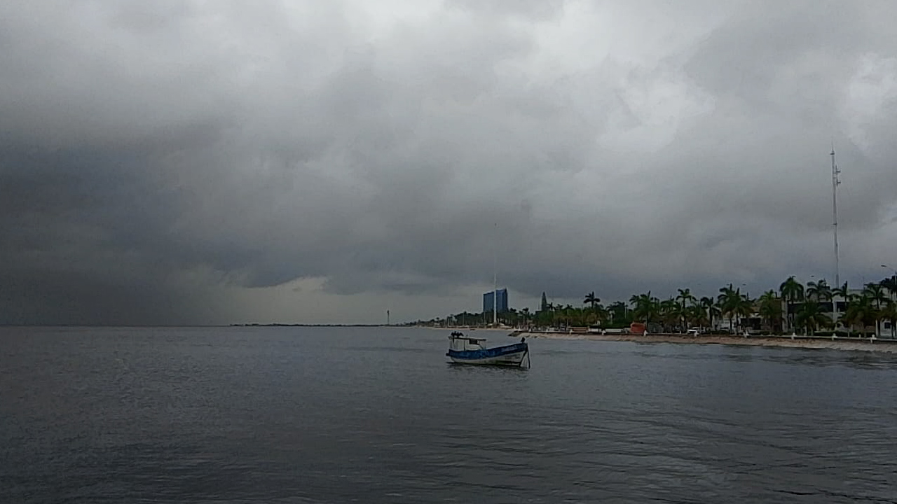 Protección Civil de Campeche se prepara para impacto del huracán 'Milton'