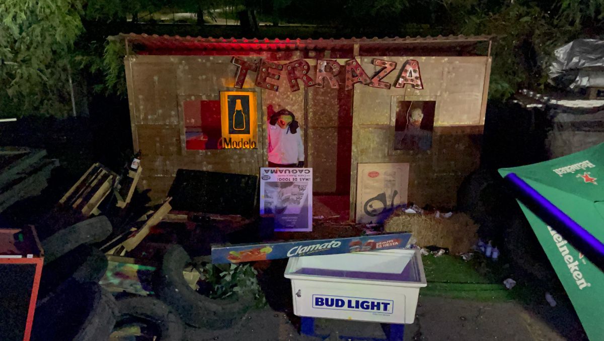 El Estadio Mobil Super se llena de zombies por halloween | Uriel Reyna