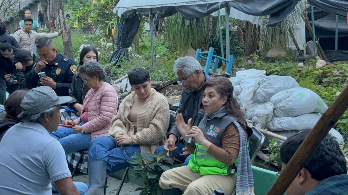 La mandataria visitó a las personas afectadas. (Foto: Azucena Rangel)