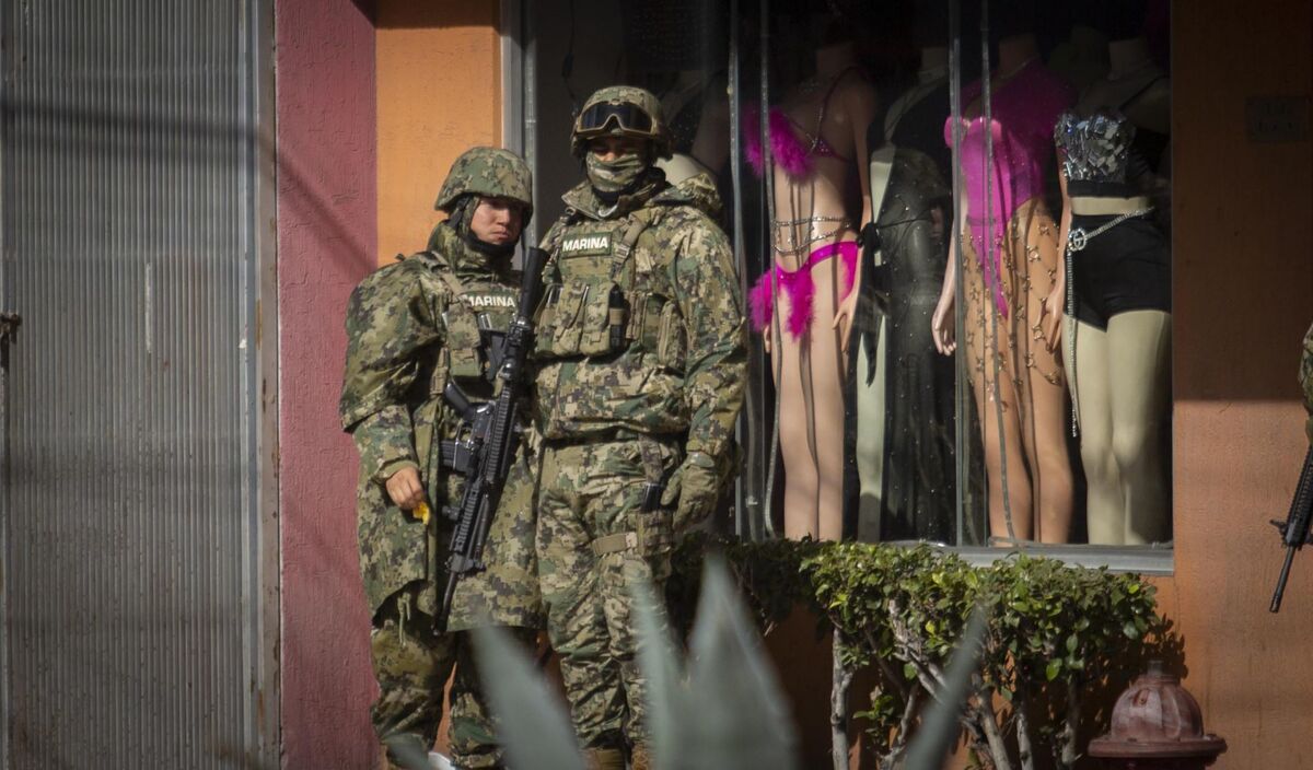El gobernador Cuitlahuac García felicitó a la Semar por el aseguramiento de la droga. | Cuartoscuro