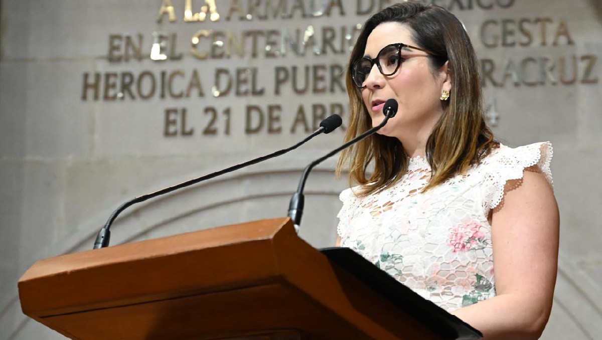 La secretaria de Finanzas del Estado de México asiste a comparecencia en el Congreso. Foto: (Especial)