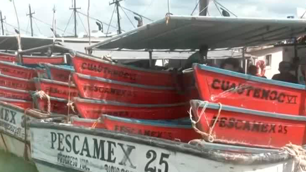 En Yucatán, náufrago hallado sobre barco pesquero hundido por 'Milton' se soltó