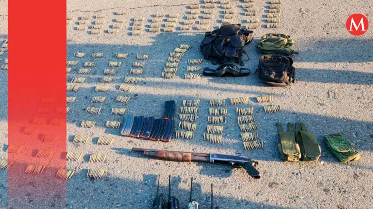 Semar asegura arsenal y detiene a ocho personas en Petatlán, Guerrero