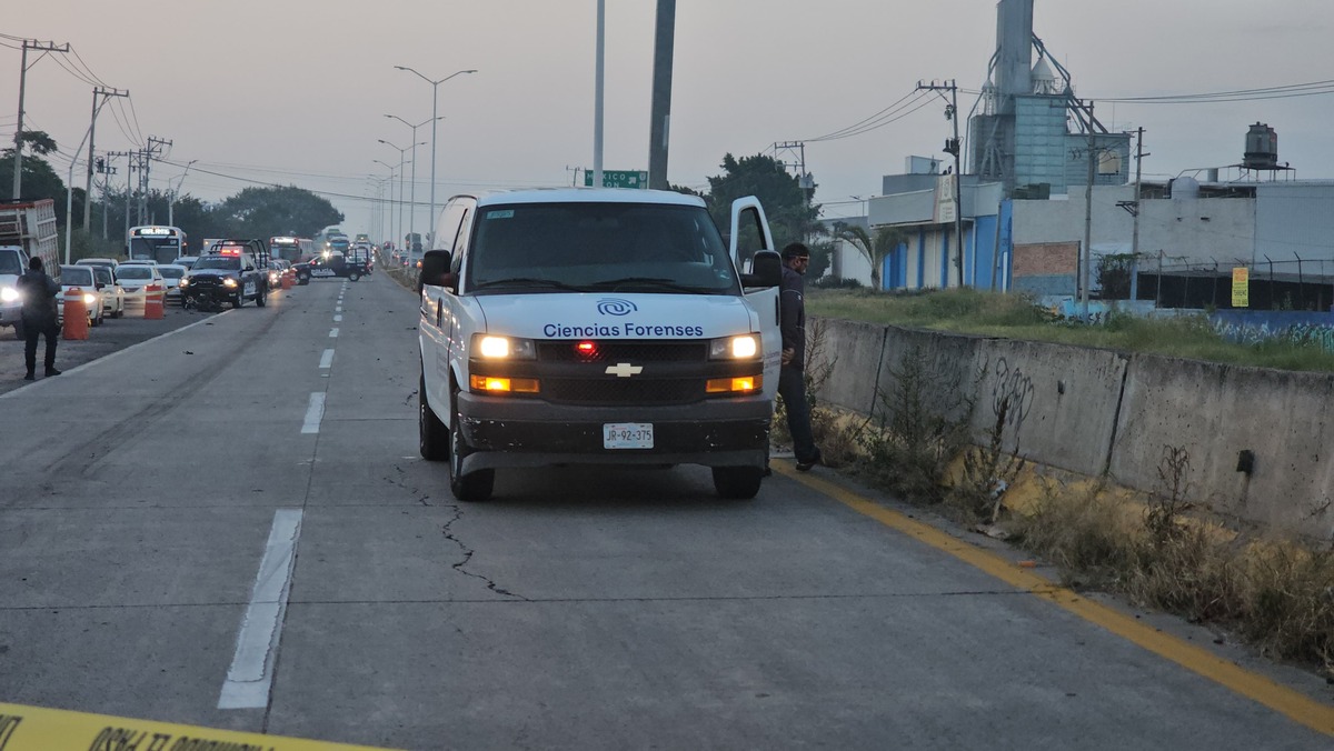 El accidente ocurrió en la carretera libre a Zapotlanejo. (Juan Carlos Munguía)