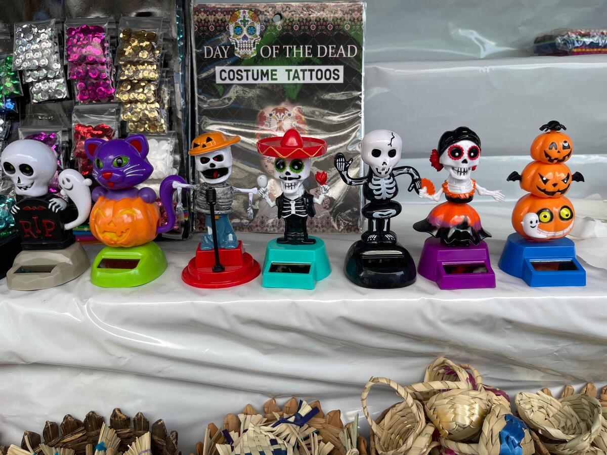 Arranca la tradicional Feria del Cartón 2024 en Guadalajara (Karla Victoria Rodríguez)