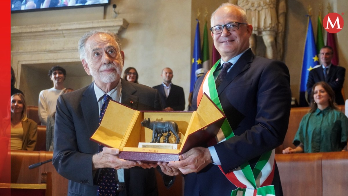 Francis Ford Coppola recibe la Loba Capitolina en Roma