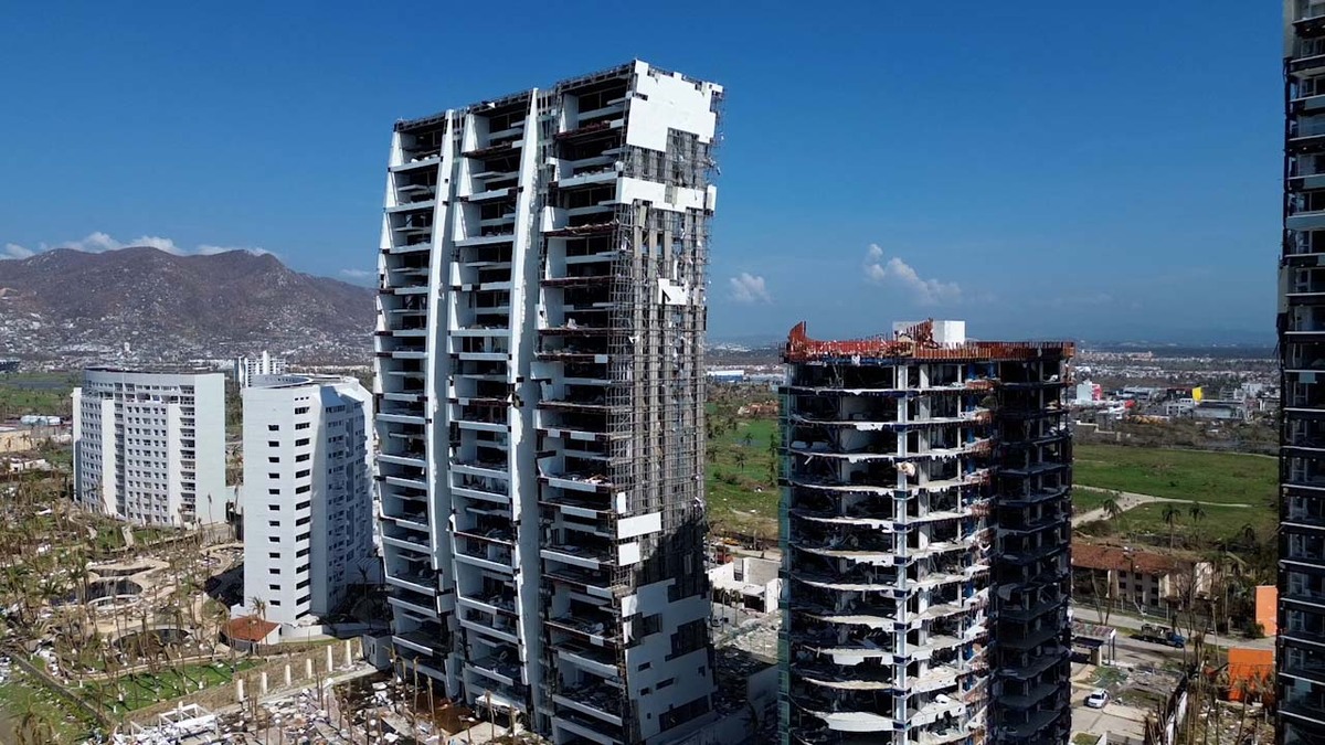 A un año del huracán Otis, así se veía desde el cielo