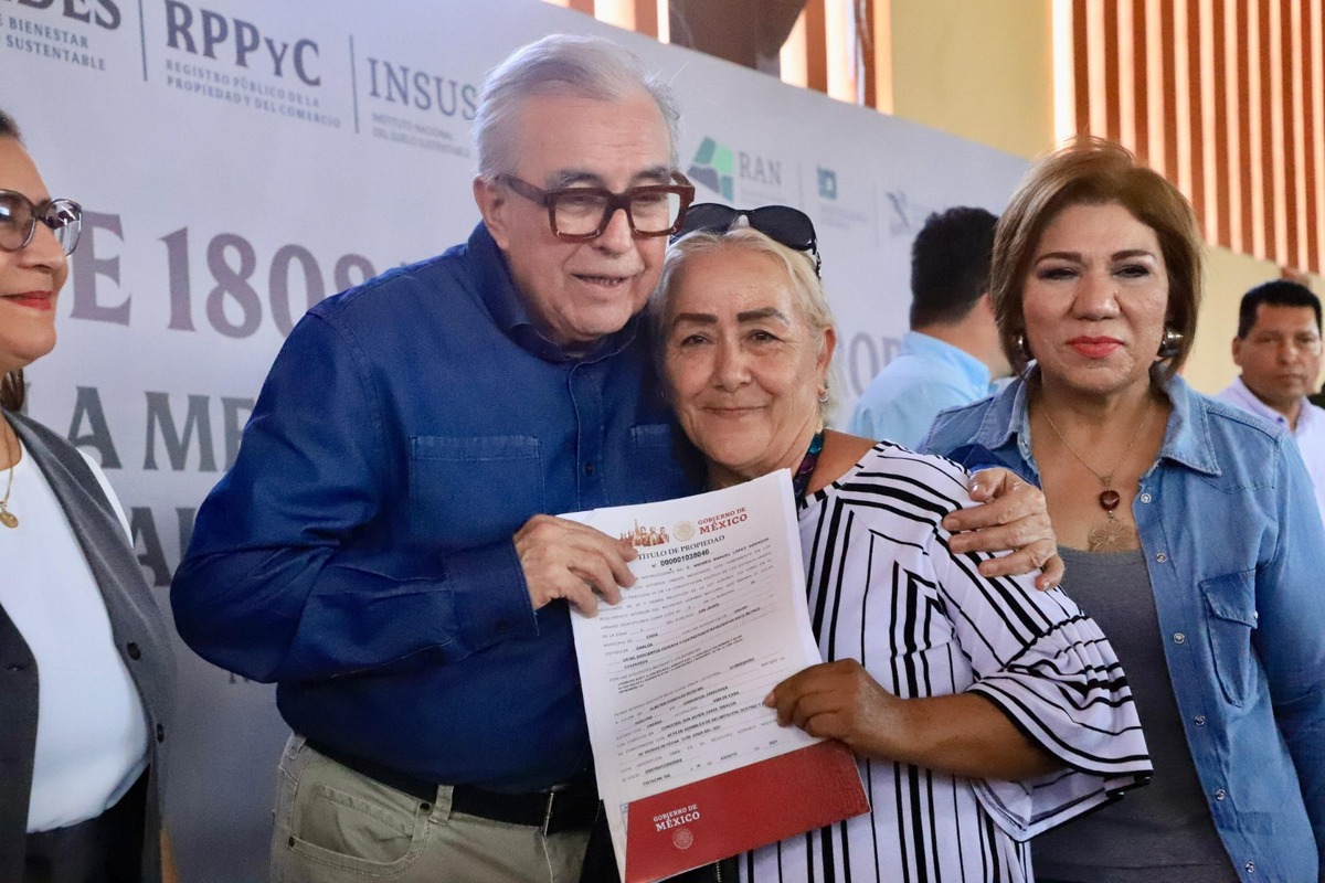 El mandatario estatal tuvo un caluroso recibimiento de los fortenses, incluso coincidió con la visita de un grupo de turistas provenientes de Texcoco.