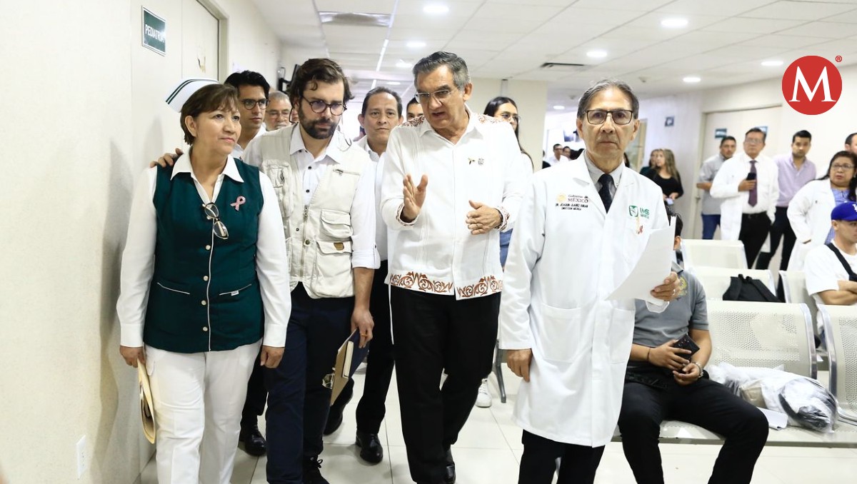 Alejandro Svarch Pérez y Américo Villarreal recorren hospitales de zona sur de Tamaulipas.