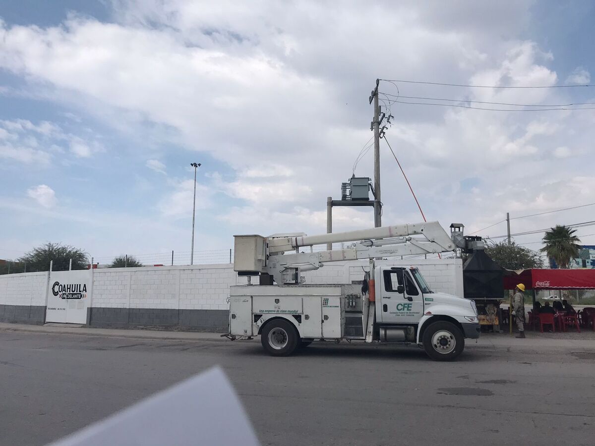 La mañana de este jueves se realizó el corte de electricidad a Simas Rural.| Especial