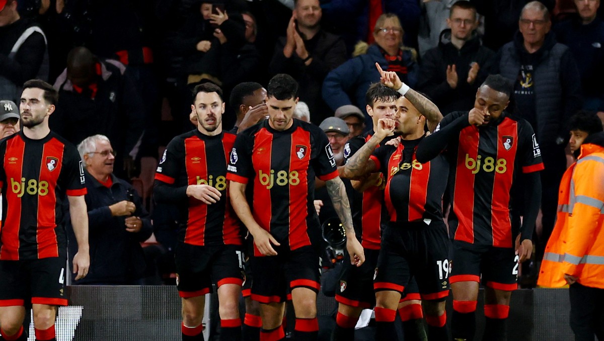 Bournemouth y Julián Araujo derrotan al Arsenal en la Premier League (Reuters)