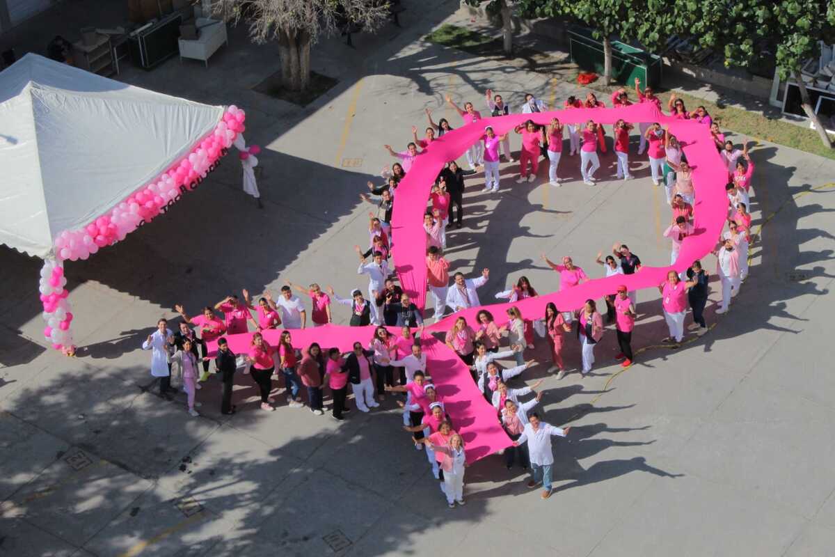 Clínica 18 del IMSS en Torreón, Coahuila. | Roberto Amaya
