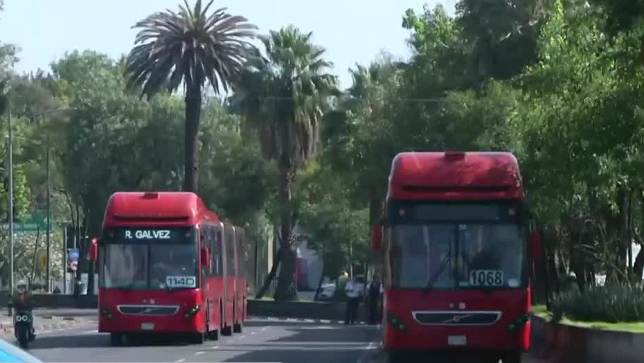 Bloquean vialidades por despojo de predios en CdMx