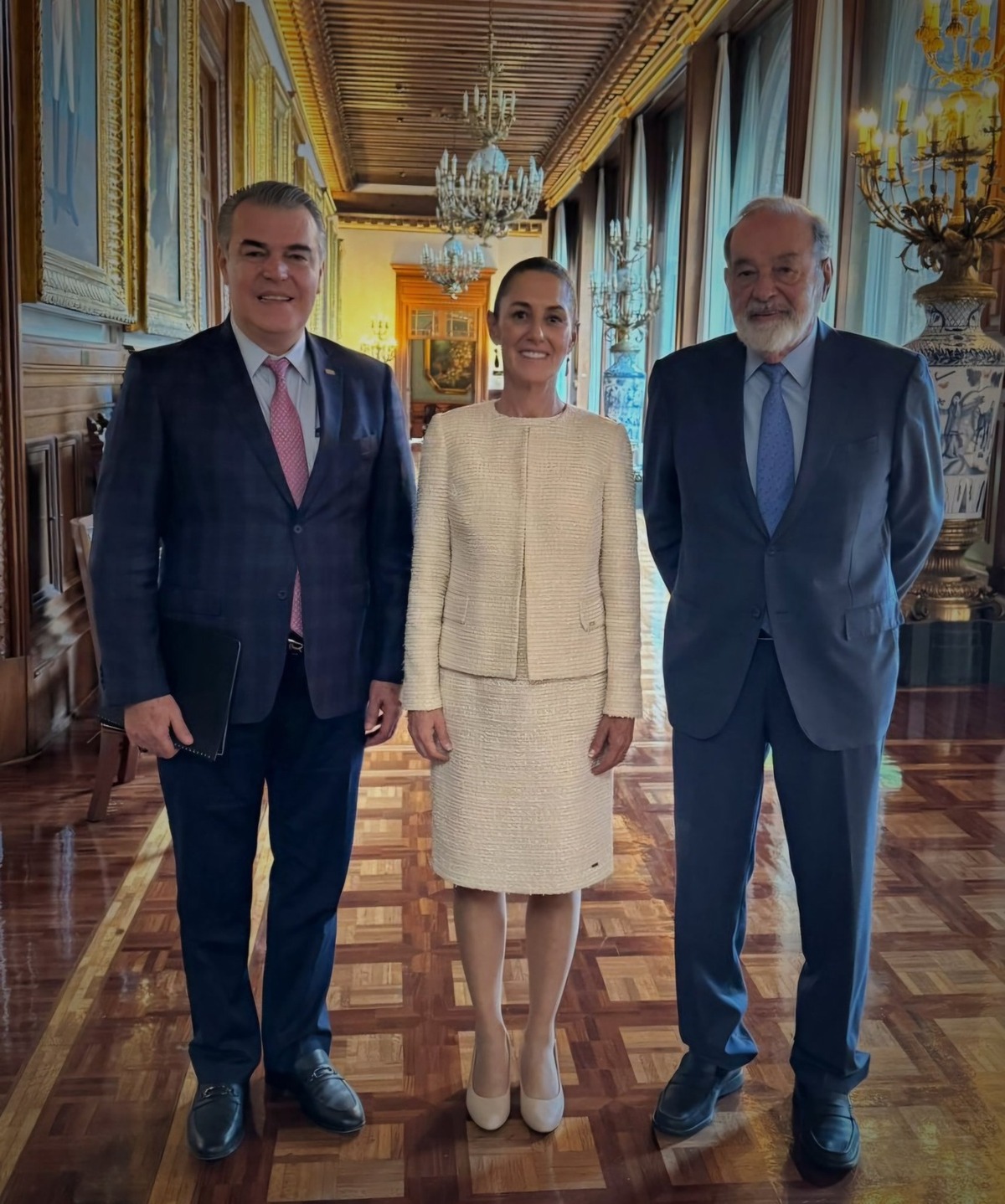 El encuentro se realizó en Palacio Nacional. | Especial