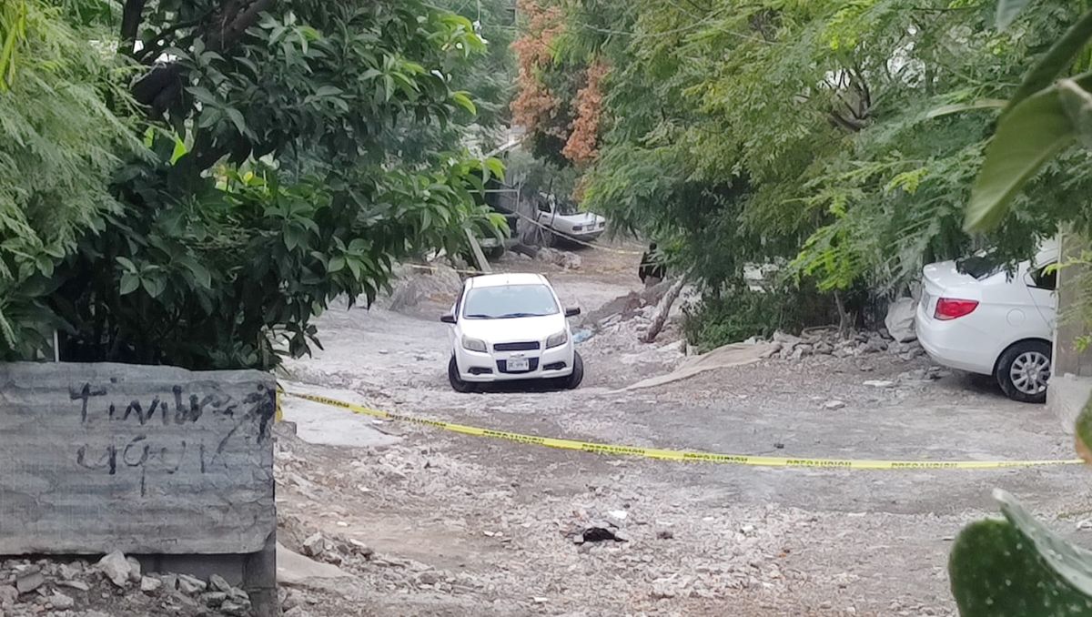 En el lugar se encuentran agentes ministeriales y policías municipales | Agustín Martínez