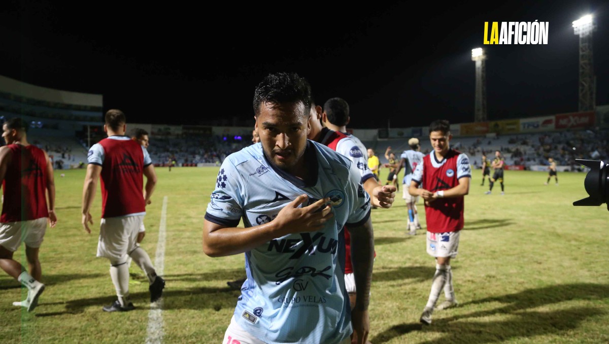 Jaiba Brava gana a Dorados de Sinaloa. (Yazmín Sánchez)