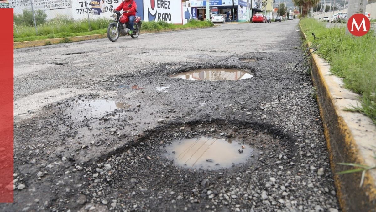 Los baches se posicionan en el primer puesto de problemáticas en las ciudades/ Archivo.