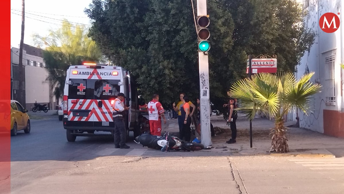 El motociclista fue atendido por la Cruz Roja | Especial