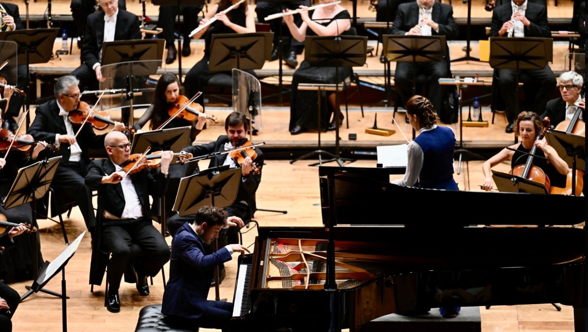 Alondra de la Parra dirigió a la Orquesta Sinfónica del Principado de Asturias |Foto: Casa Real Española