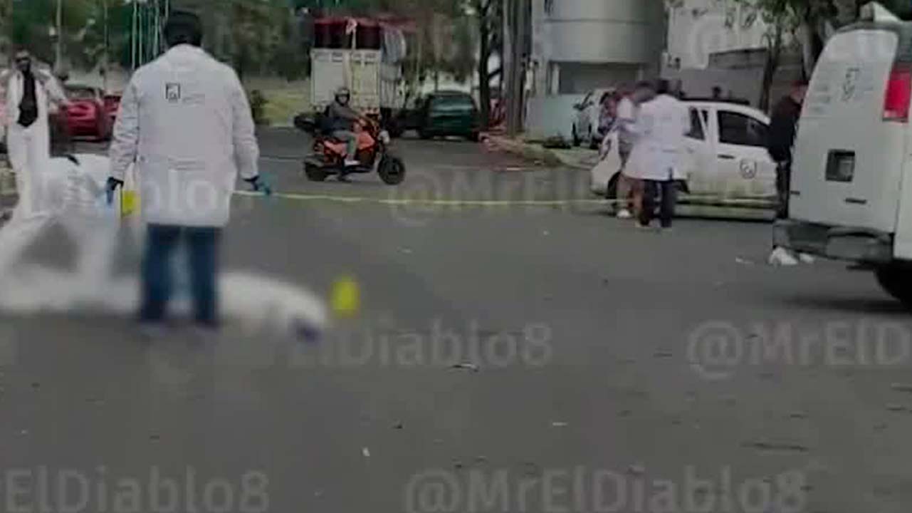 Ciclista pierde la vida tras ser atropellado por camión de la basura en Iztapalapa