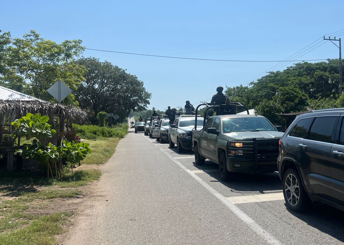 La Semar y la Sedena se encuentran en la zona.