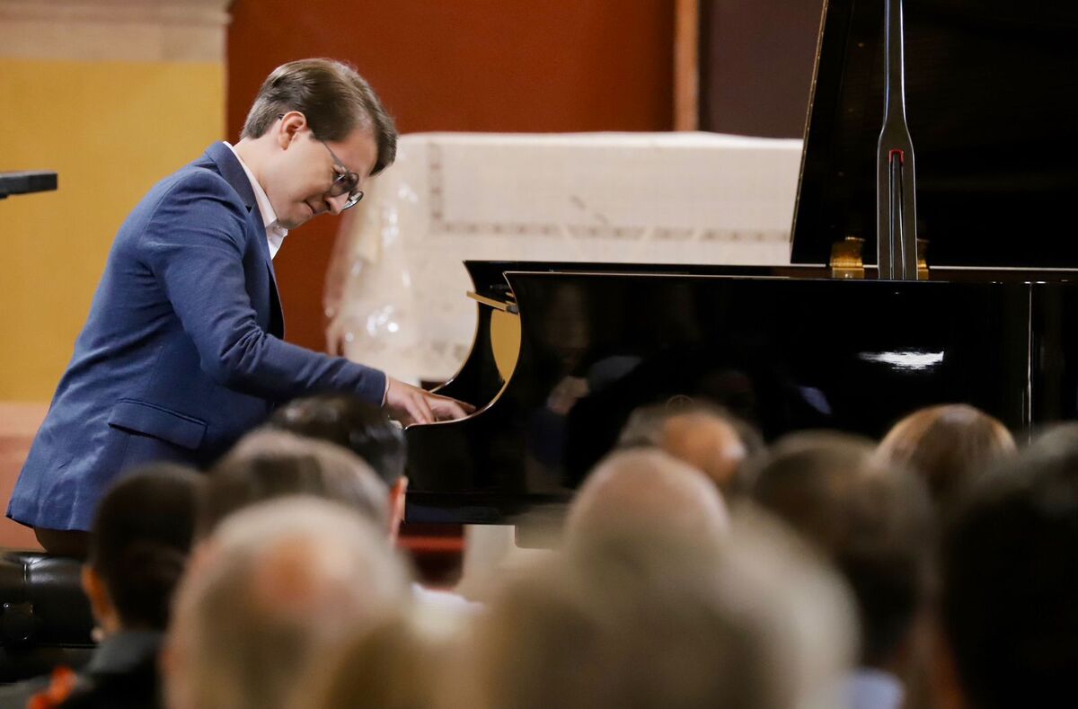 Alexander Vivero, pianista. (Foto: Ariel Ojeda)